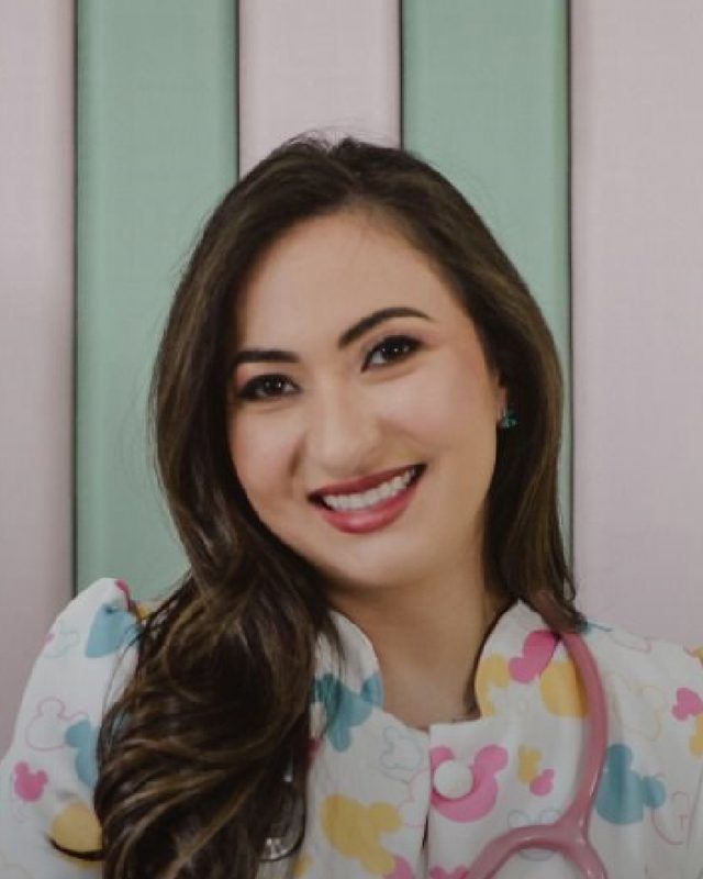 Thamara A. Fagundes Soares — Pediatra na Âmago Clínica Integrada